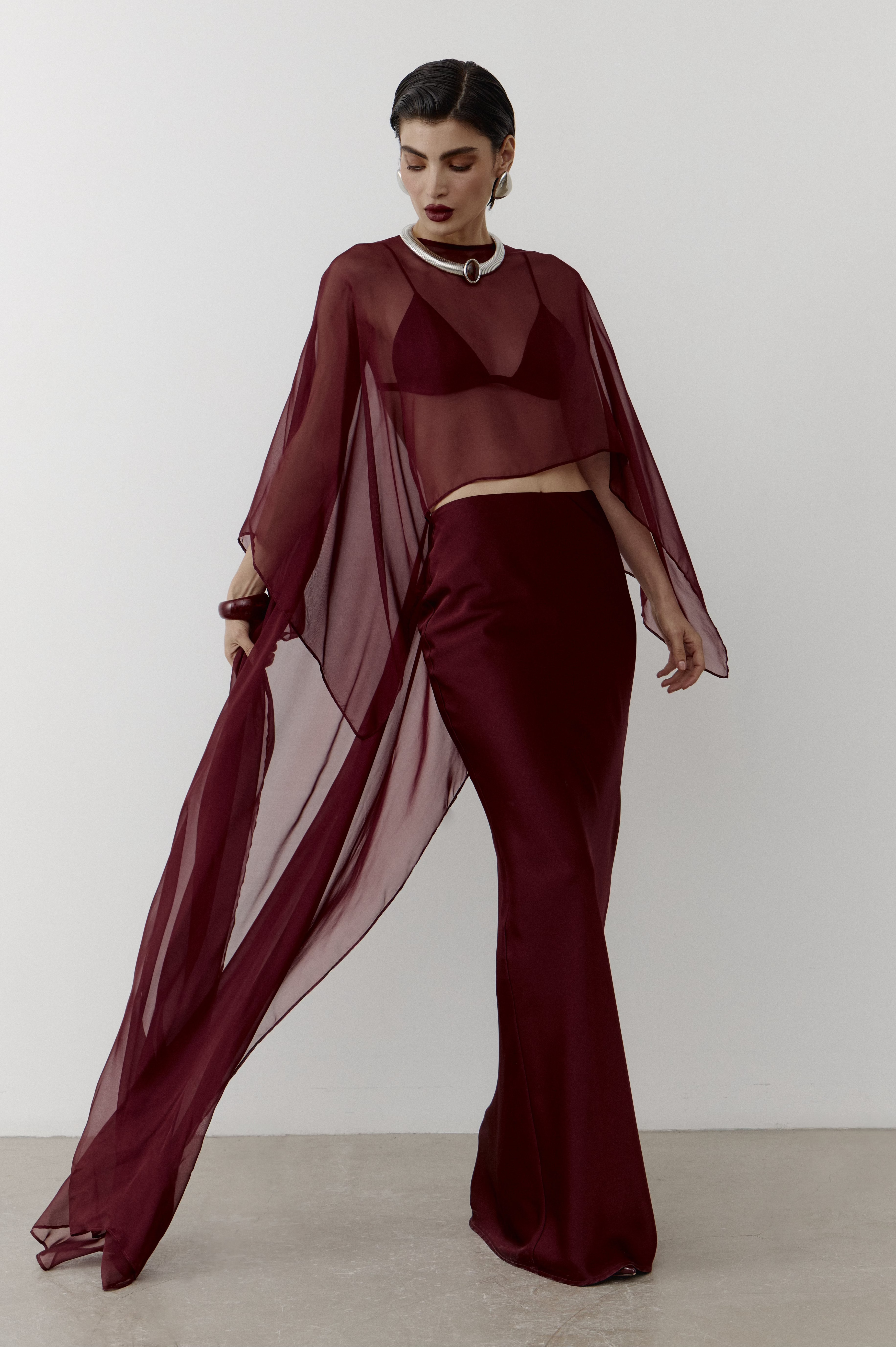 Éala Silk Cape